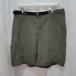 L.L. BEAN Atheltic Performance Shorts with Belt and Lining